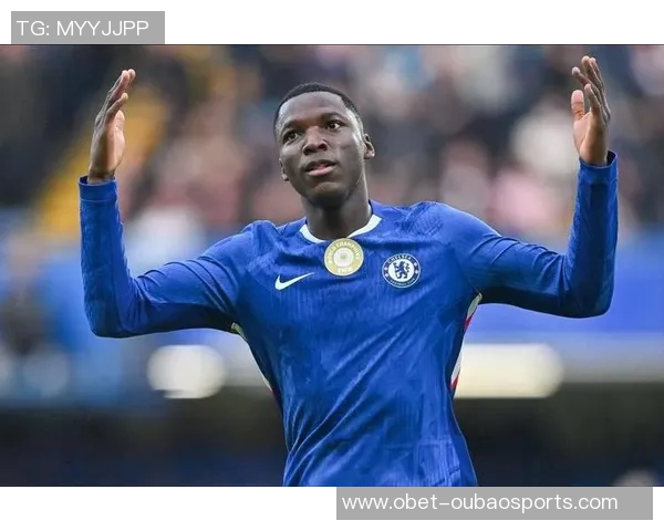 足坛亿元先生大盘点:英超领衔9人西甲紧随其后7人德甲法甲各有一席之地 足坛亿元先生大盘点:英超领衔9人西甲紧随其后7人德甲法甲各有一席之地