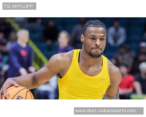 布朗尼G联盟首秀表现出色贡献15分4板8助蒂耶罗同样精彩砍下19分4板