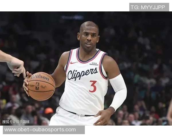 小卡三分火力全开快船生涯命中数超越保罗跻身队史第五位