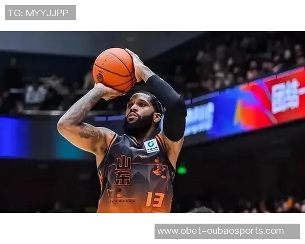 鲍威尔承认第三节表现不佳承担责任强调未能让球队做好准备